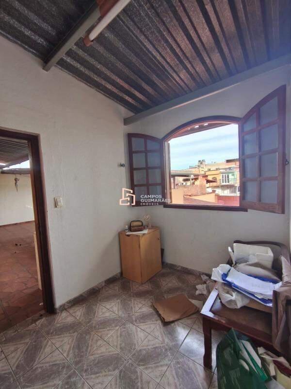 Casa, Distrito Industrial do Jatobá, 3 Quartos, 6 Vagas, 1 Suíte