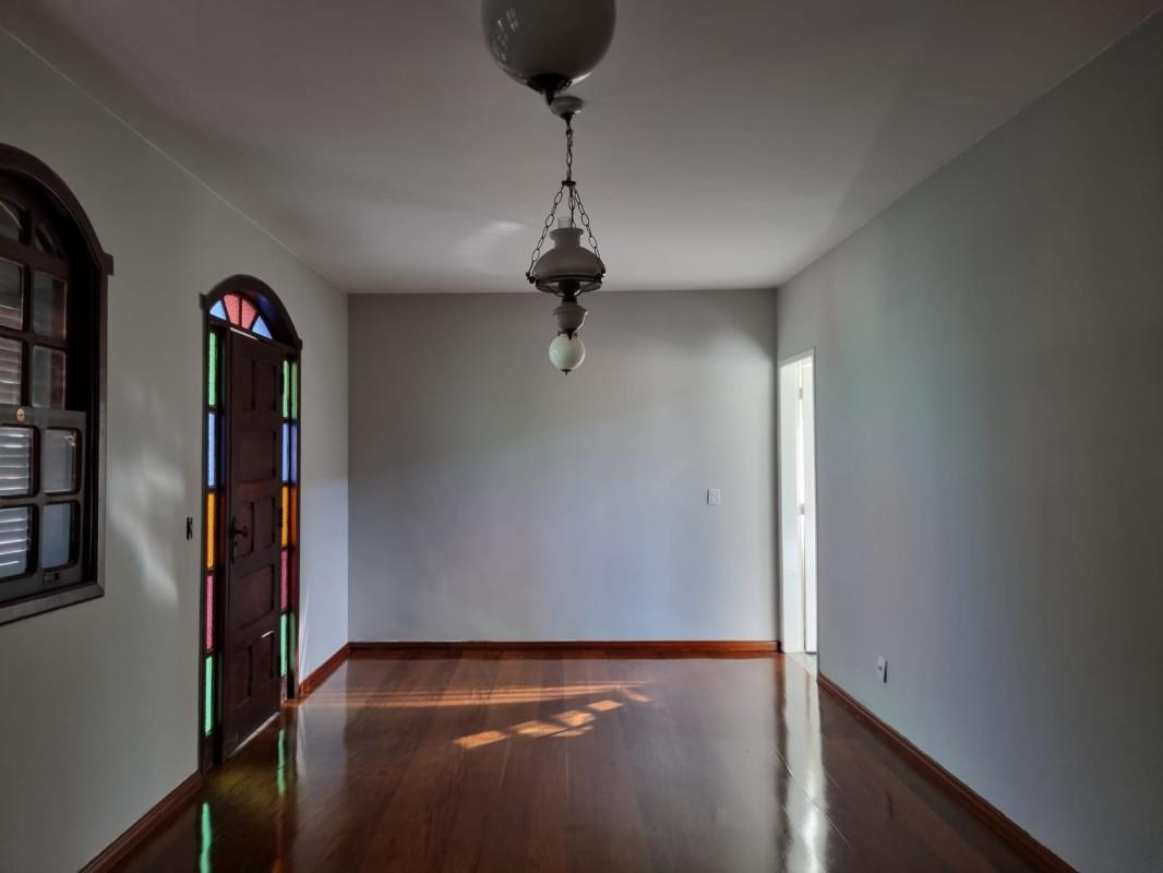 Casa, Jardim Riacho das Pedras, 3 Quartos, 10 Vagas, 1 Suíte