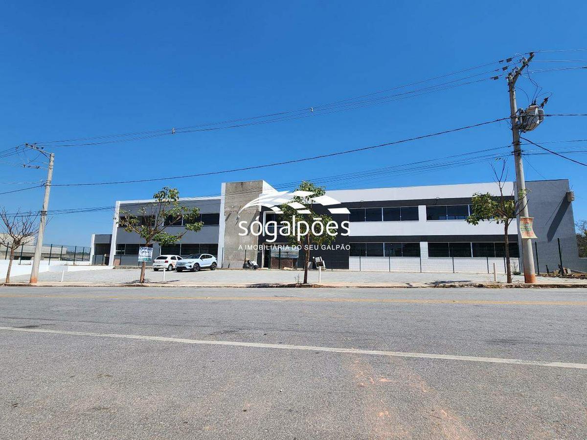 Galpão, Distrito Industrial Bandeirinhas, 15 Vagas