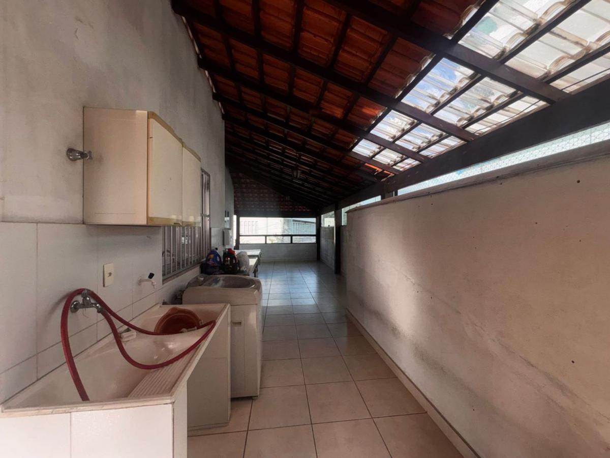Casa, Nova Floresta, 6 Quartos, 3 Vagas, 4 Suítes