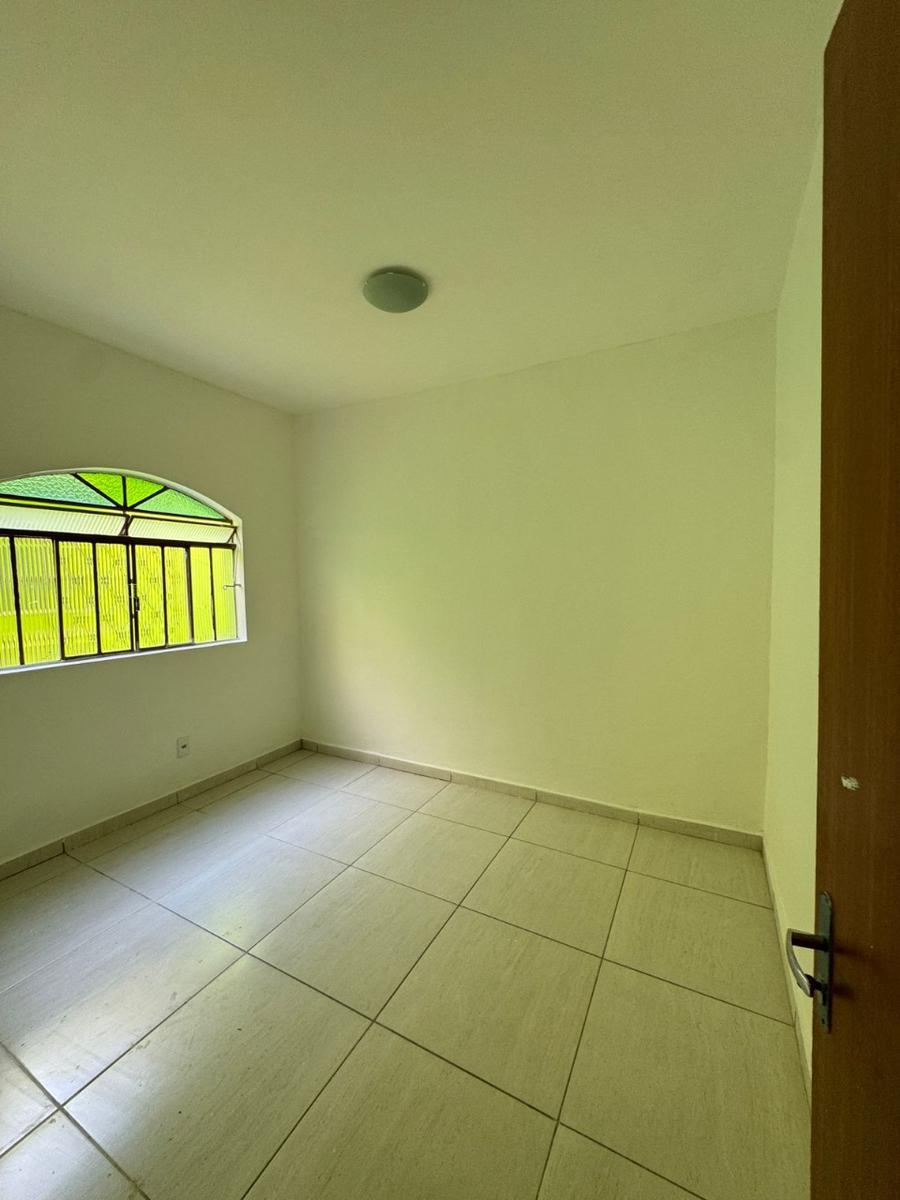 Casa, Boa Vista, 3 Quartos, 4 Vagas, 1 Suíte