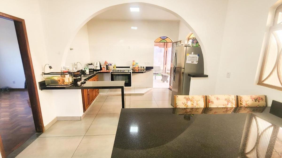 Casa, Vila Pérola, 3 Quartos, 2 Vagas, 1 Suíte