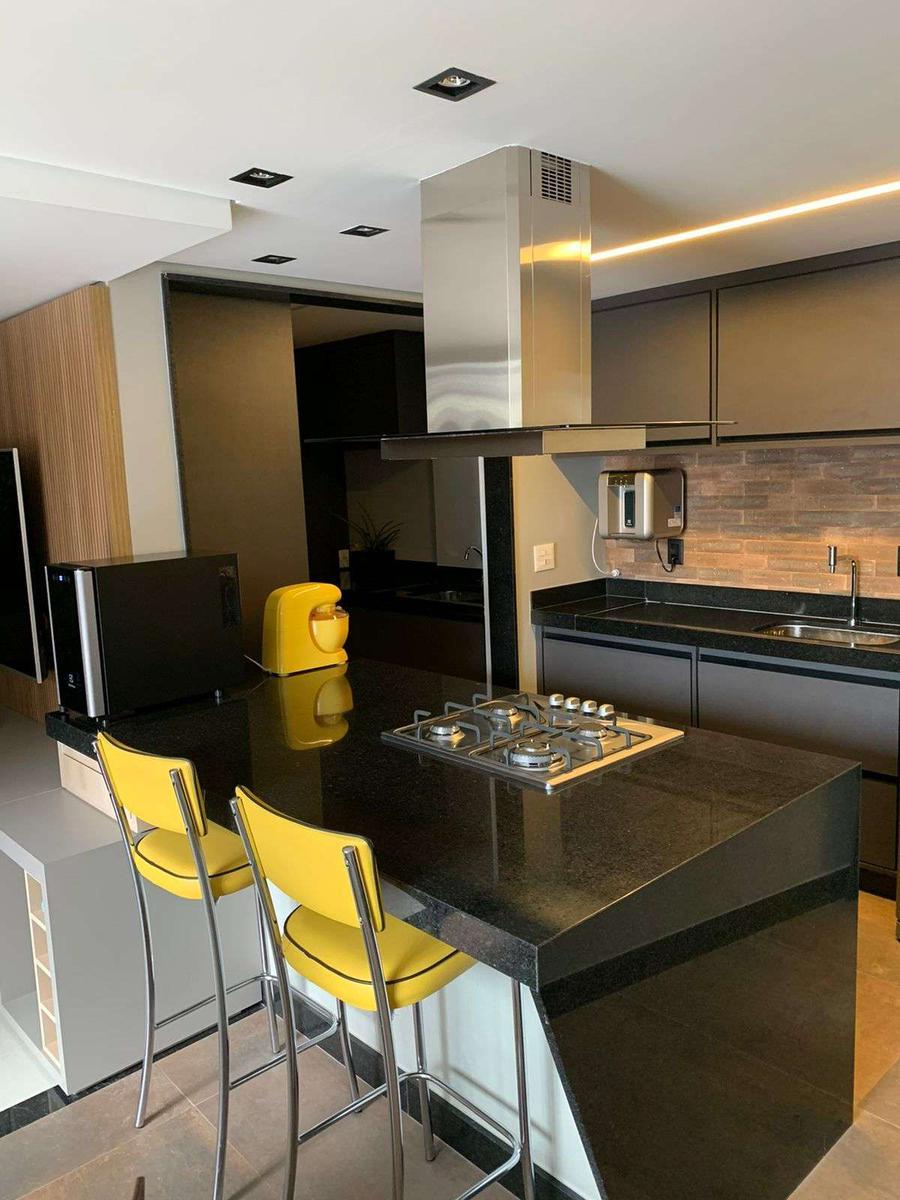 Apartamento, Sagrada Família, 2 Quartos, 2 Vagas, 2 Suítes