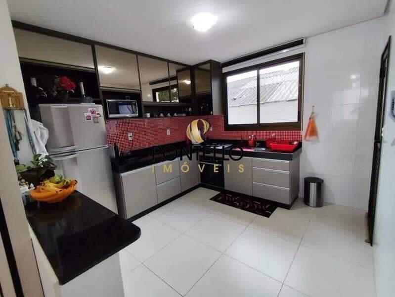 Casa, Trevo, 3 Quartos, 2 Vagas, 1 Suíte