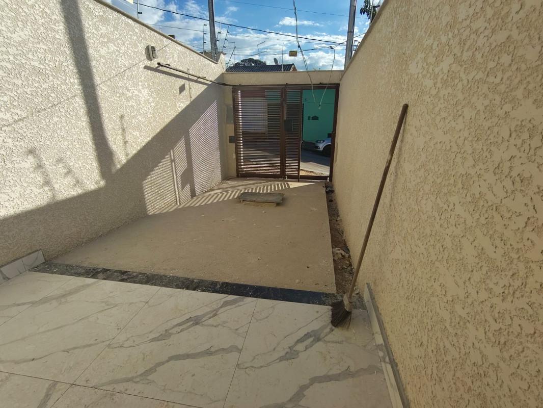 Casa, Candelária, 2 Quartos, 2 Vagas, 2 Suítes