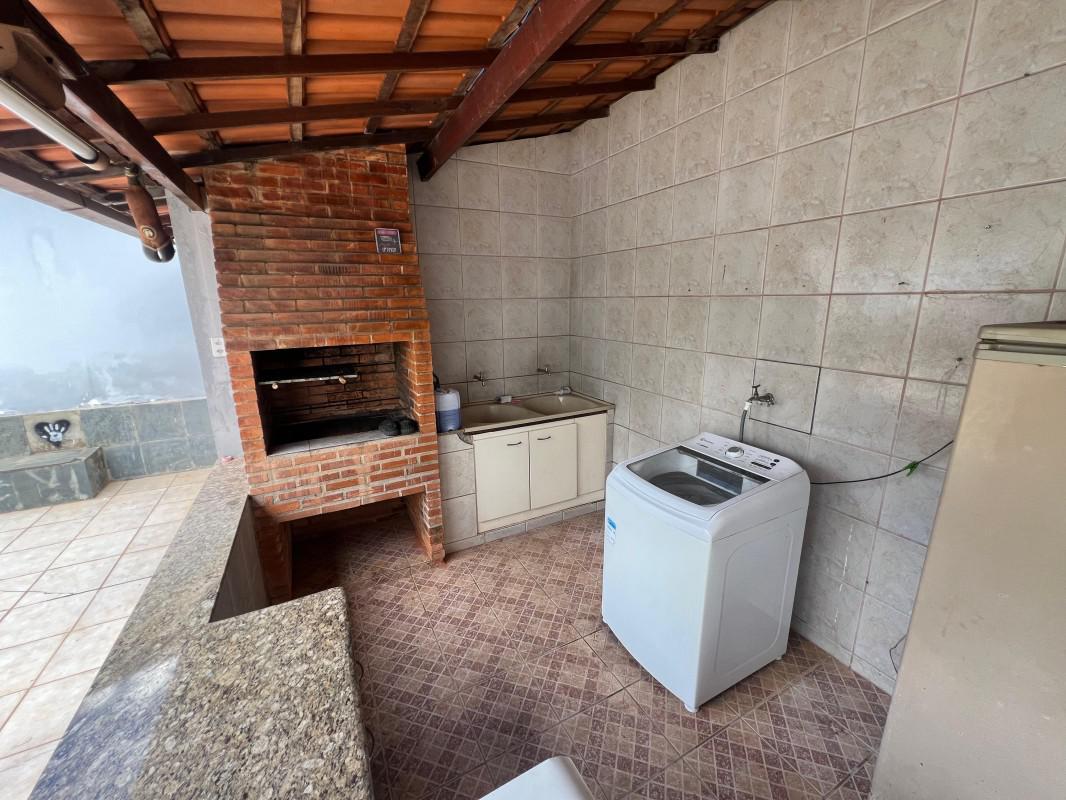 Casa, Conjunto Celso Machado, 3 Quartos, 4 Vagas, 1 Suíte