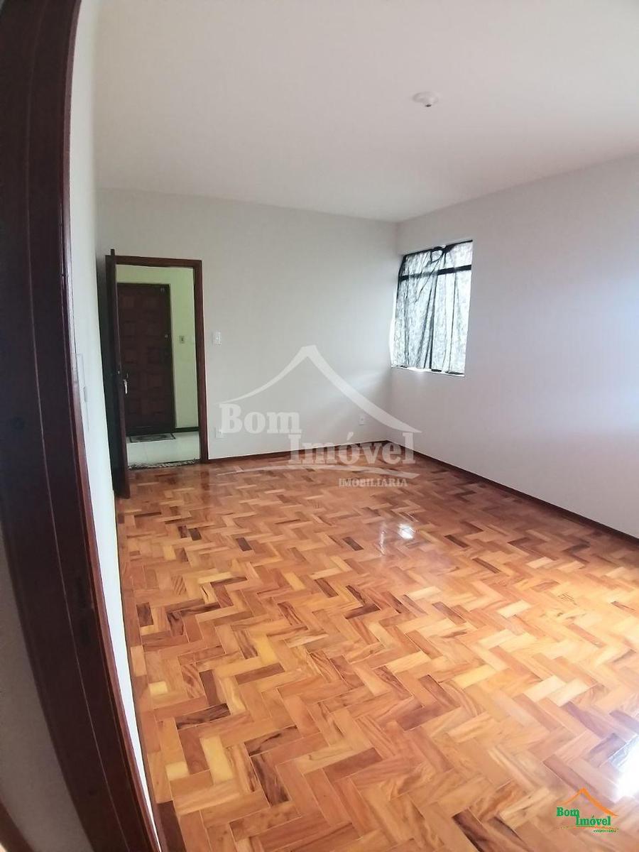 Apartamento, Centro, 2 Quartos, 1 Vaga, 1 Suíte