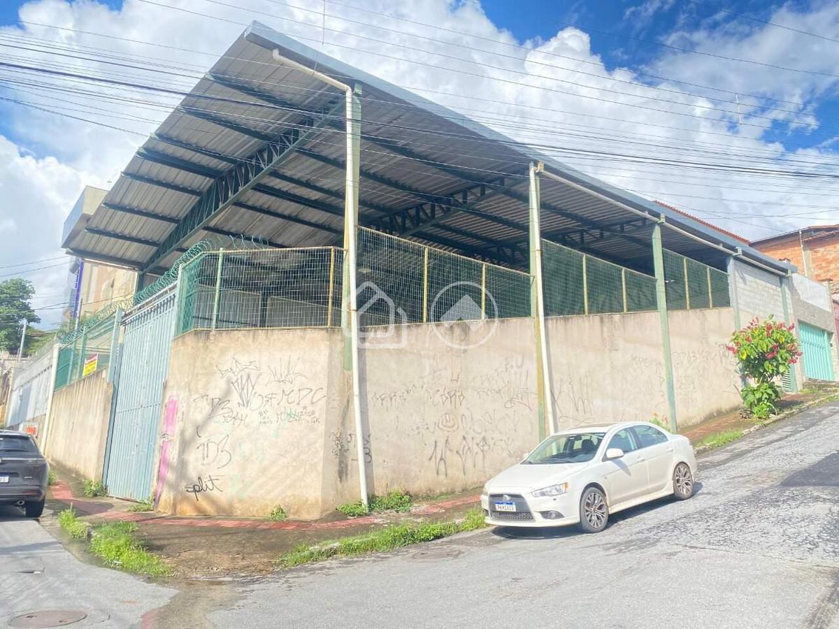 Galpão, Padre Eustáquio