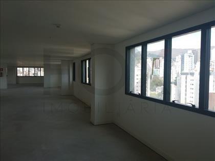 Andar, Funcionários, 0 Quarto, 5 Vagas