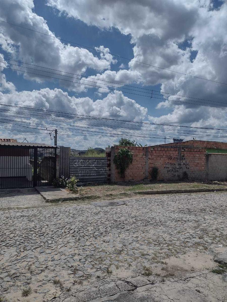 Lote, Florença, 0 Quarto, 0 Vaga