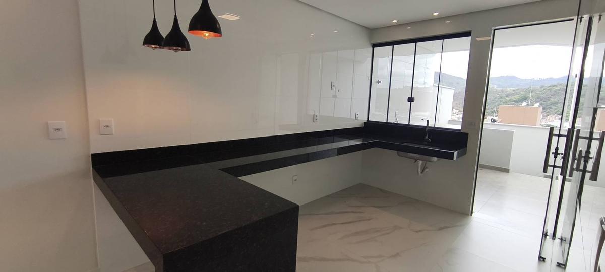 Casa, Alto Serenata, 3 Quartos, 2 Vagas, 1 Suíte