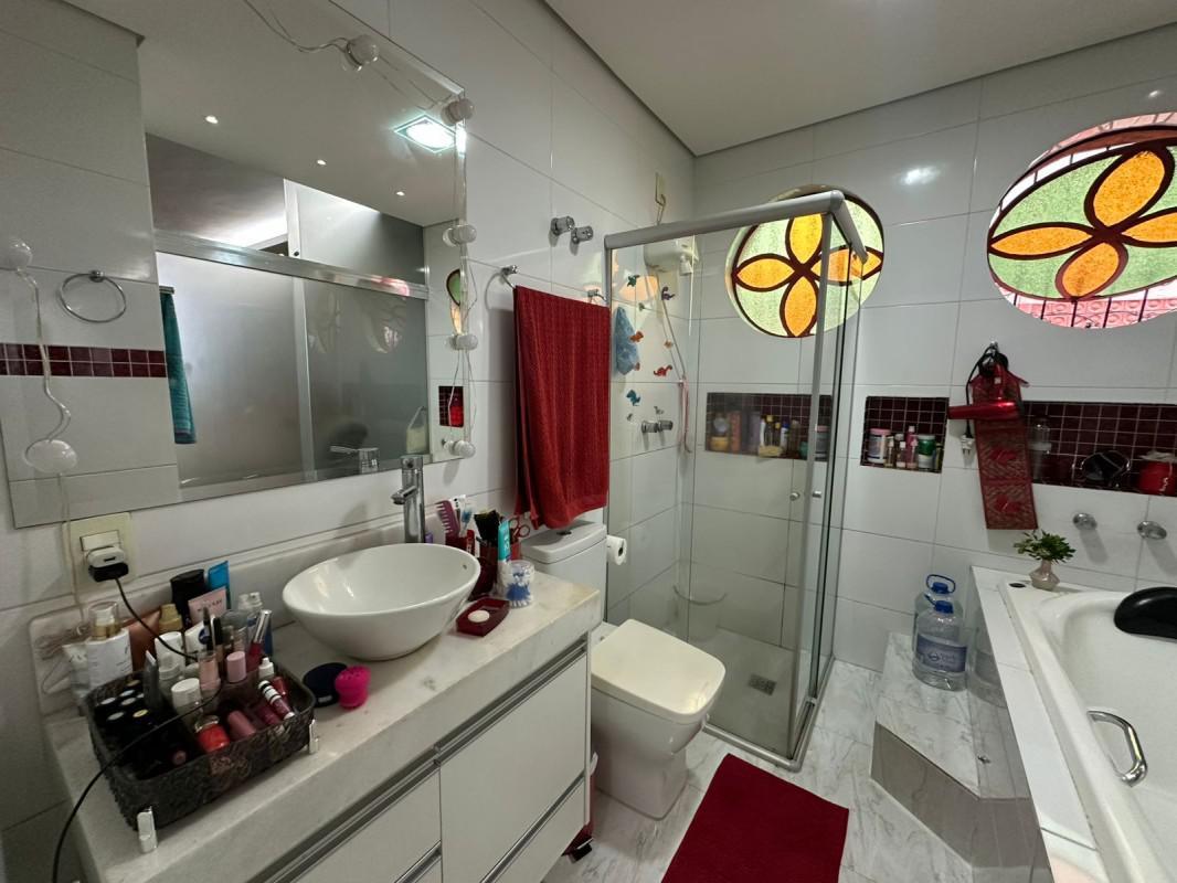 Casa, Parque Recreio, 3 Quartos, 2 Vagas, 1 Suíte