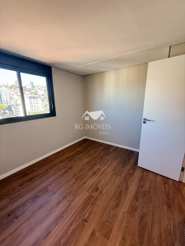 Cobertura, Barreiro, 3 Quartos, 3 Vagas, 1 Suíte