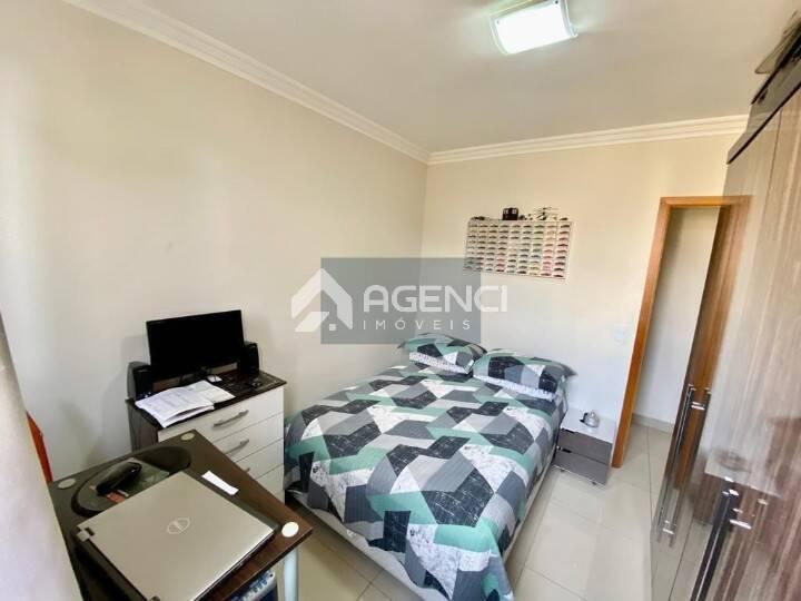 Apartamento, Cabral, 2 Quartos, 0 Vaga, 1 Suíte