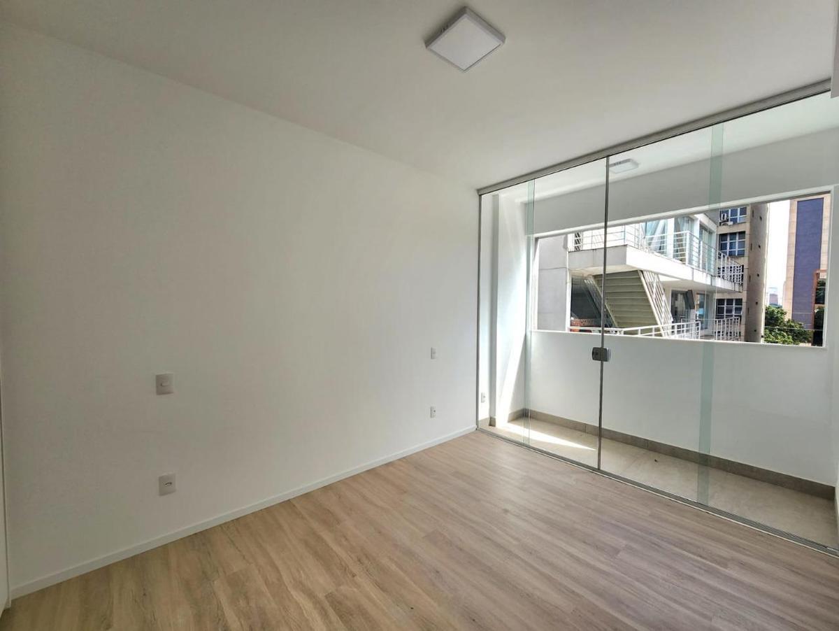 Apartamento, Santa Efigênia, 2 Quartos, 2 Vagas, 1 Suíte