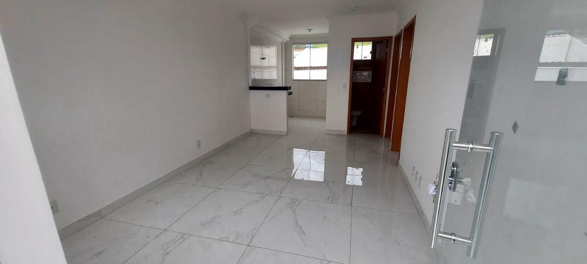 Casa, Santa Cruz, 2 Quartos, 1 Vaga