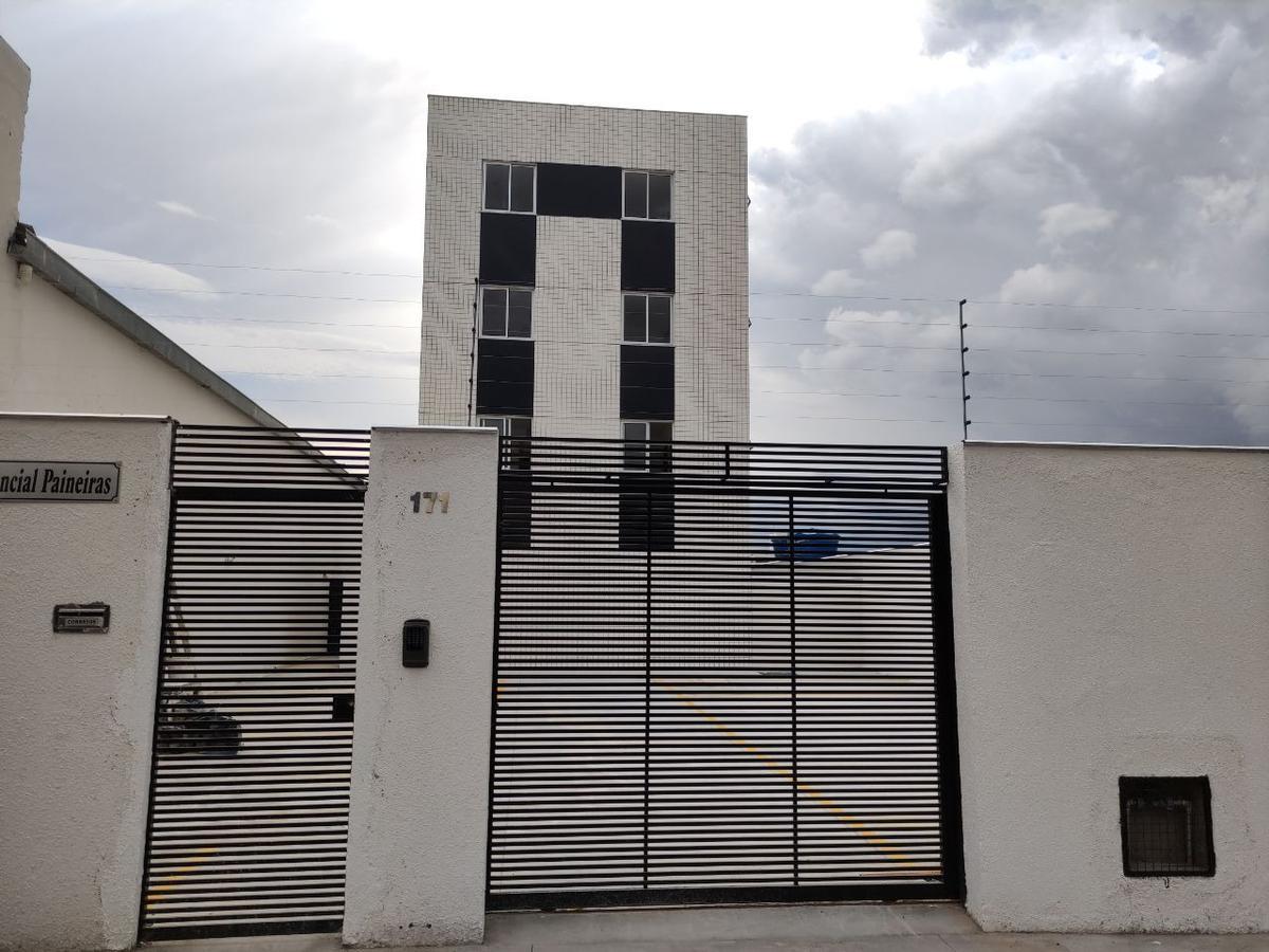 Quitinete, União, 1 Quarto, 7 Vagas