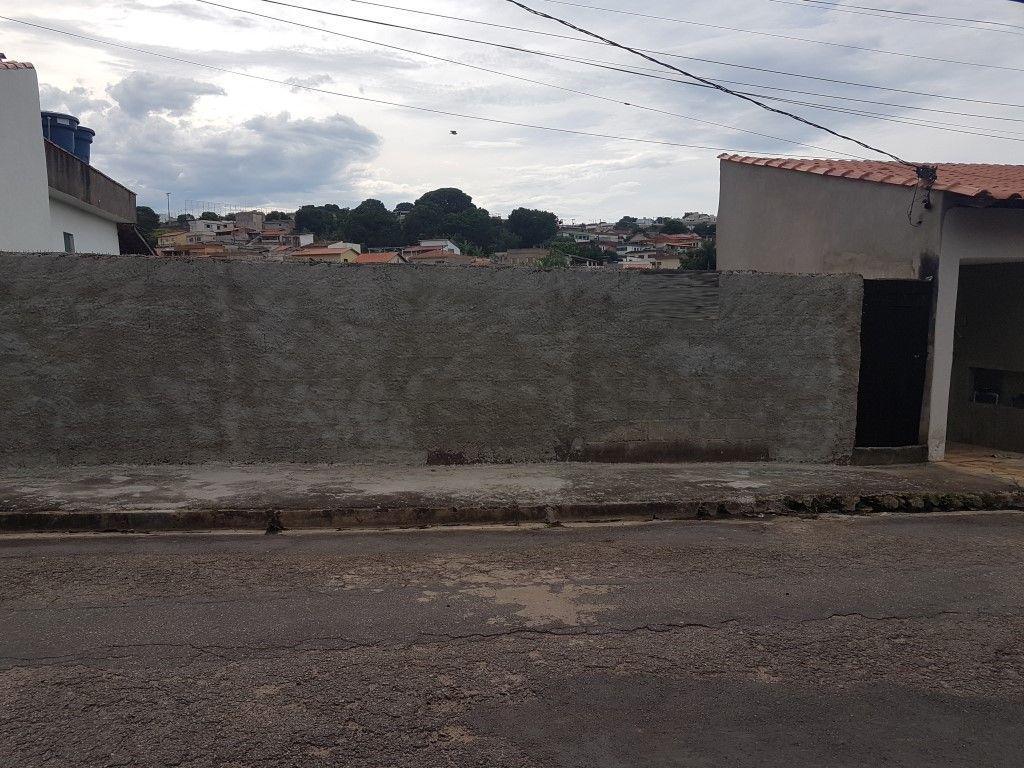 Lote, Santa Maria, 0 Quarto, 0 Vaga