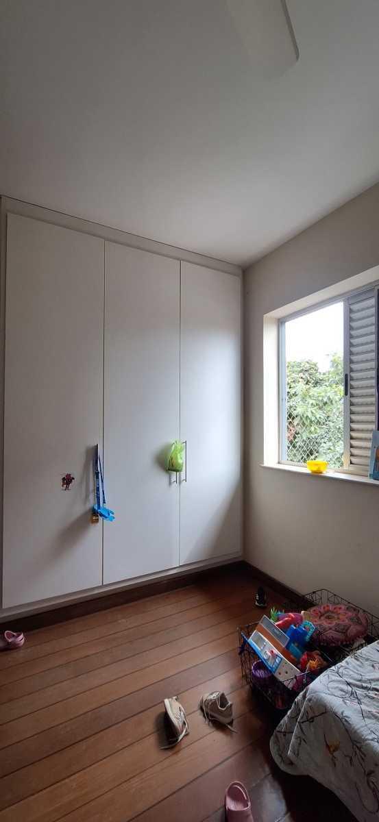 Apartamento, Sagrada Família, 3 Quartos, 1 Vaga, 1 Suíte