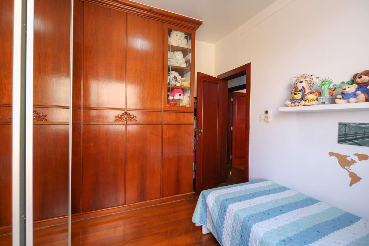 Cobertura, Sagrada Família, 5 Quartos, 2 Vagas, 2 Suítes