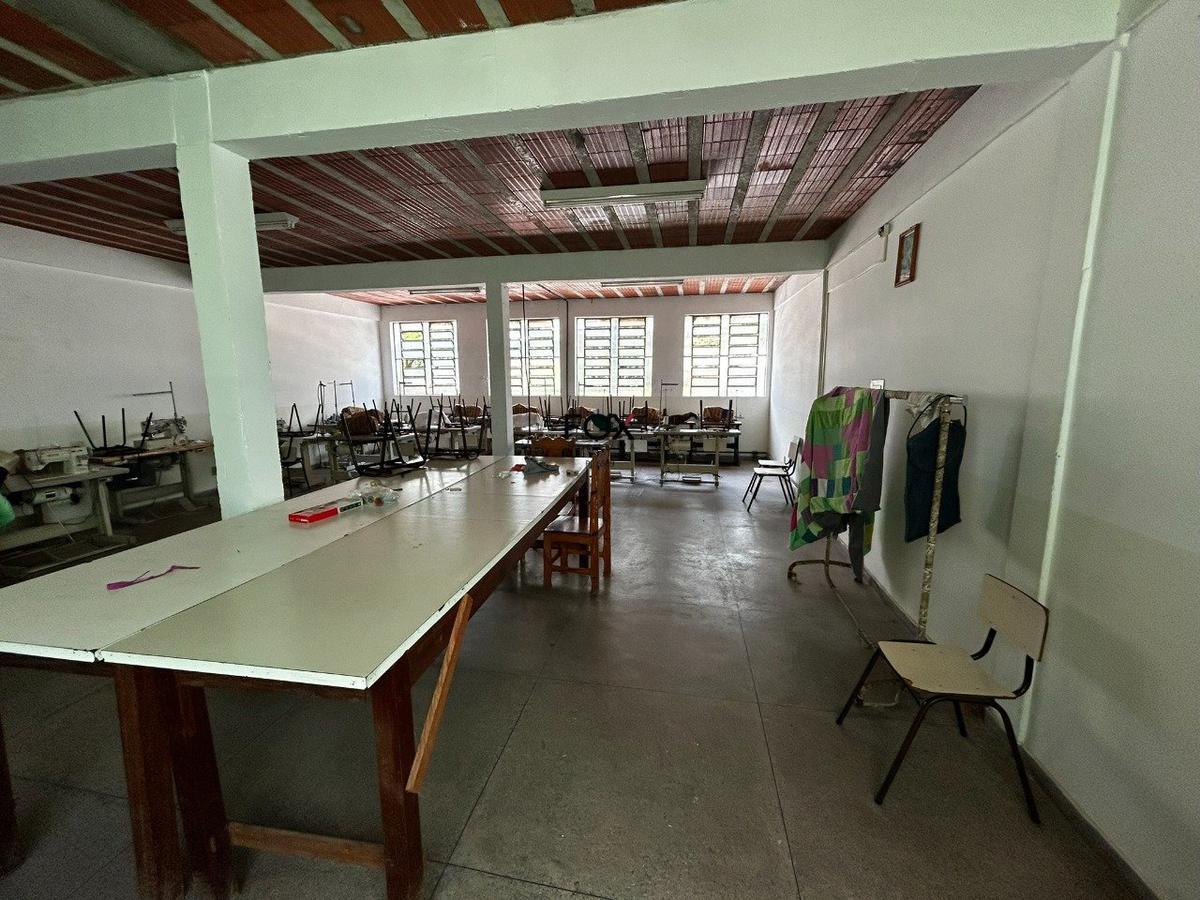 Prédio, Taquaril, 0 Quarto, 10 Vagas