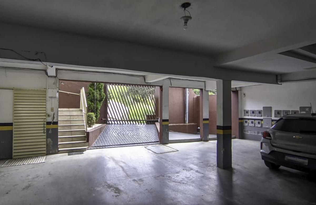 Cobertura, Fernão Dias, 2 Quartos, 2 Vagas, 1 Suíte