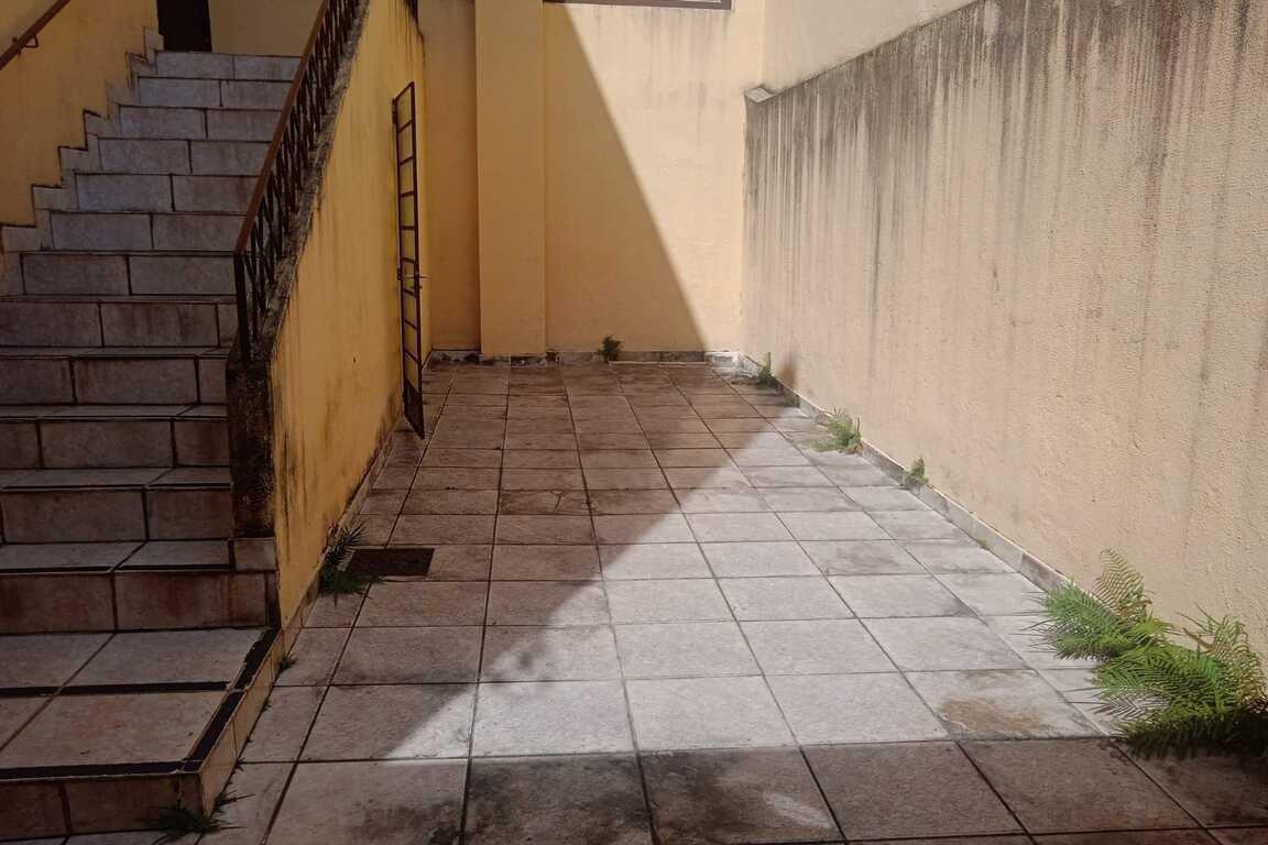 Casa, Renascença, 8 Quartos, 2 Vagas