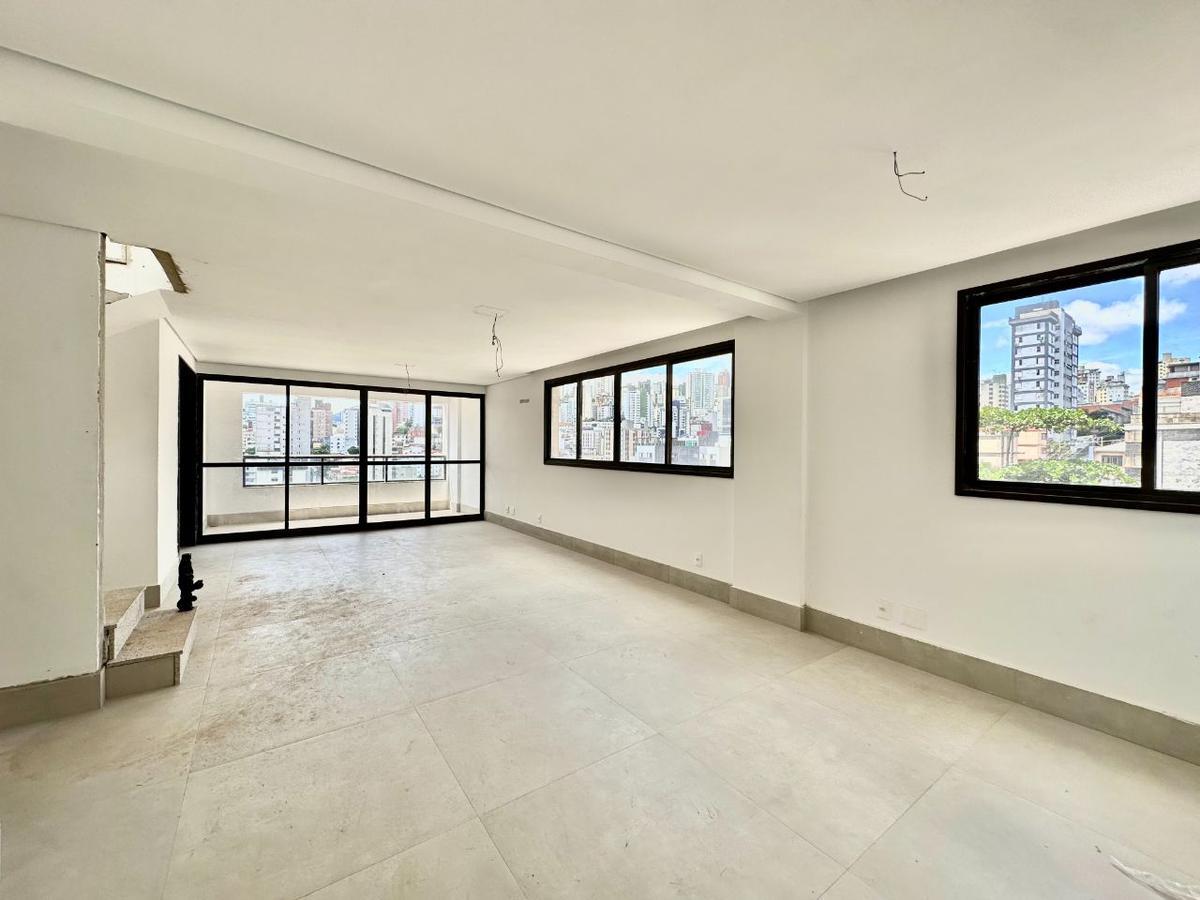 Cobertura, Gutierrez, 4 Quartos, 4 Vagas, 2 Suítes