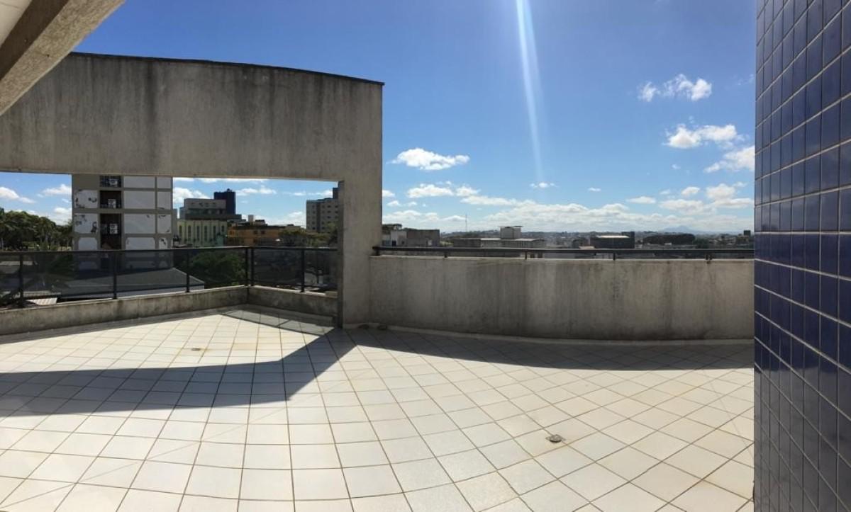 Cobertura, Santa Cruz Industrial, 3 Quartos, 5 Vagas, 1 Suíte