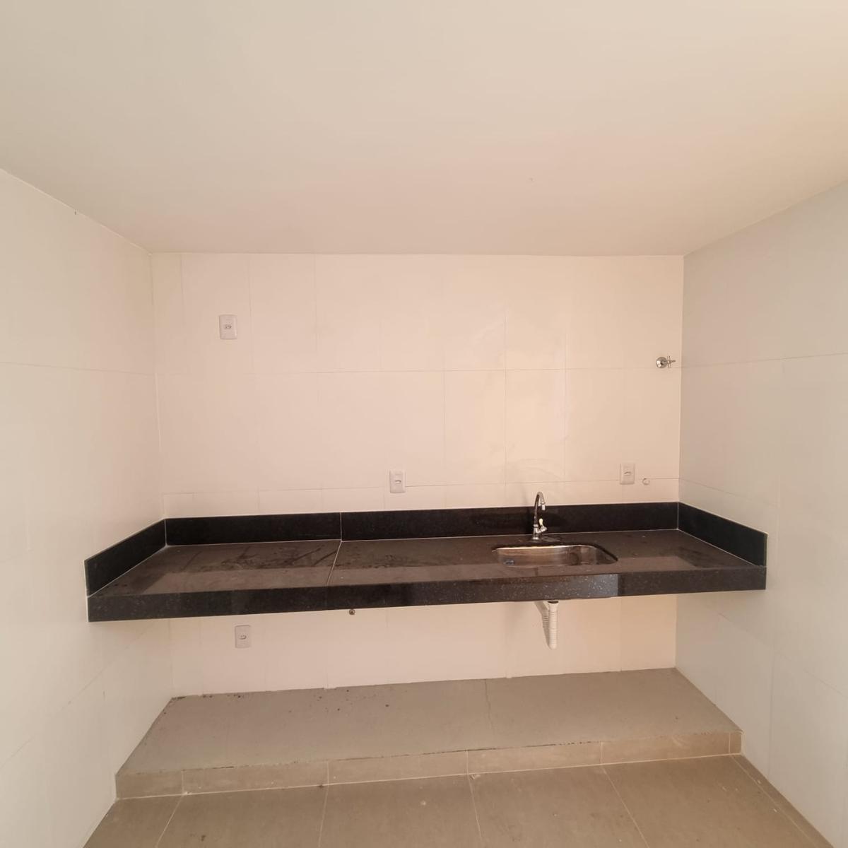 Apartamento, Floresta, 3 Quartos, 2 Vagas, 1 Suíte