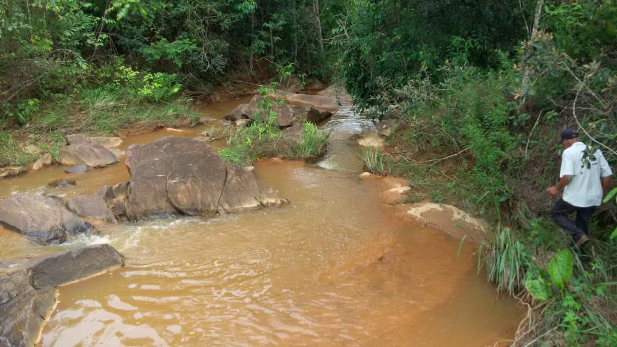 Fazenda, Bicuíba, 4 Quartos, 10 Vagas, 2 Suítes