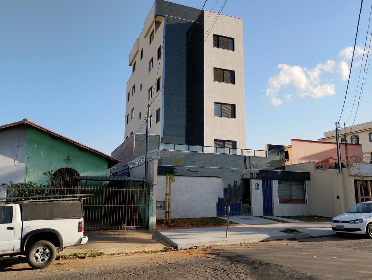 Cobertura, Santa Mônica, 2 Quartos, 1 Vaga, 1 Suíte