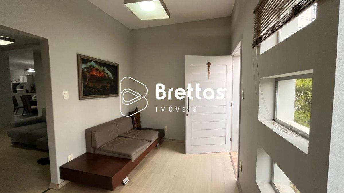 Casa, Centro, 2 Quartos, 2 Vagas, 2 Suítes