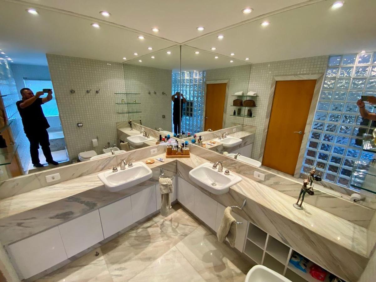 Casa, Bandeirantes (pampulha), 8 Quartos, 11 Vagas, 6 Suítes