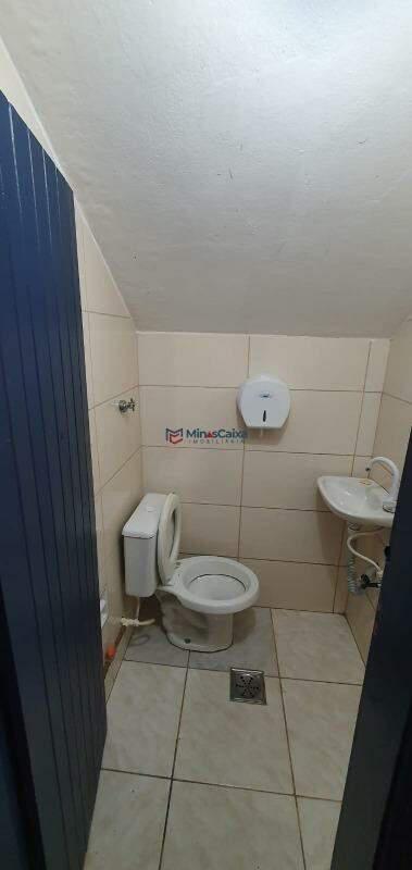 Andar, Centro, 0 Quarto, 0 Vaga
