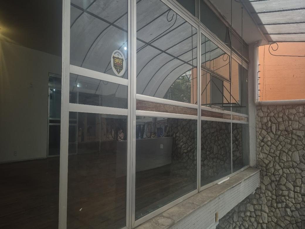 Sala, Lourdes, 2 Quartos, 0 Vaga