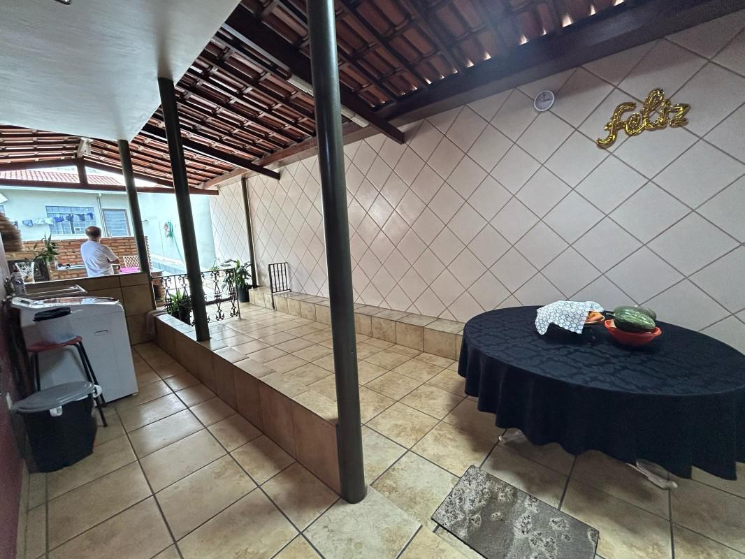 Casa, Itapoã, 4 Quartos, 6 Vagas, 1 Suíte