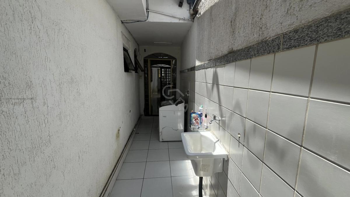 Casa, Alípio de Melo, 4 Quartos, 3 Vagas, 2 Suítes