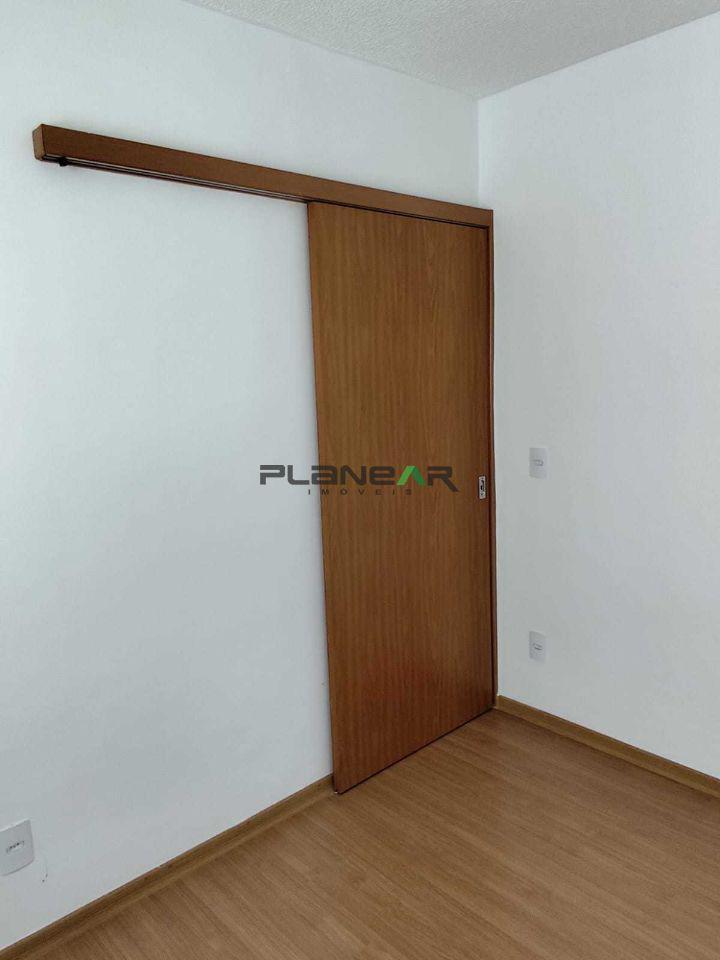 Apartamento, Três Barras, 2 Quartos, 1 Vaga