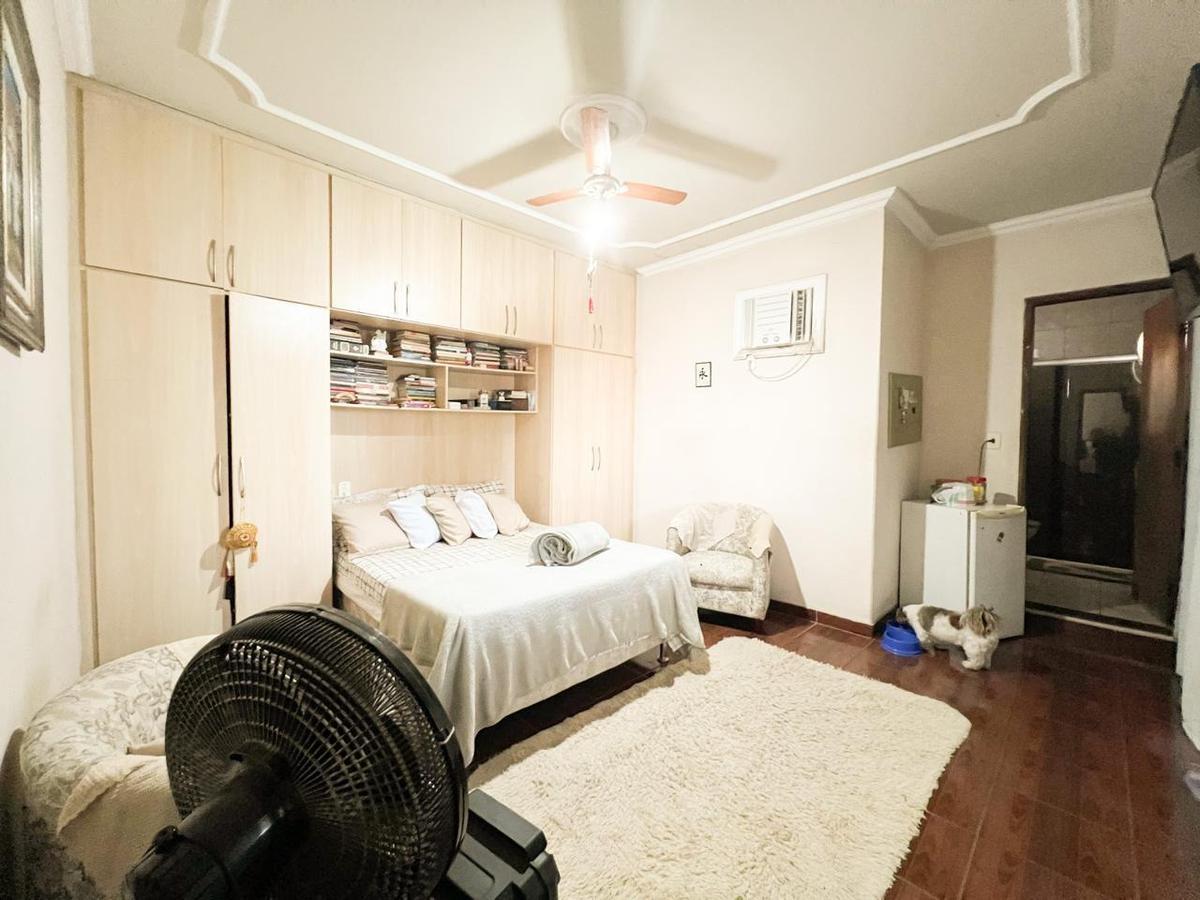 Casa, São Gotardo, 3 Quartos, 6 Vagas, 1 Suíte