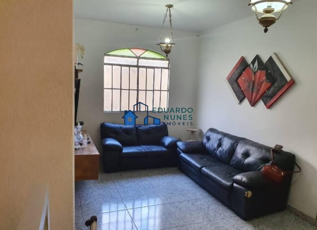 Casa, Sagrada Família, 4 Quartos, 2 Vagas