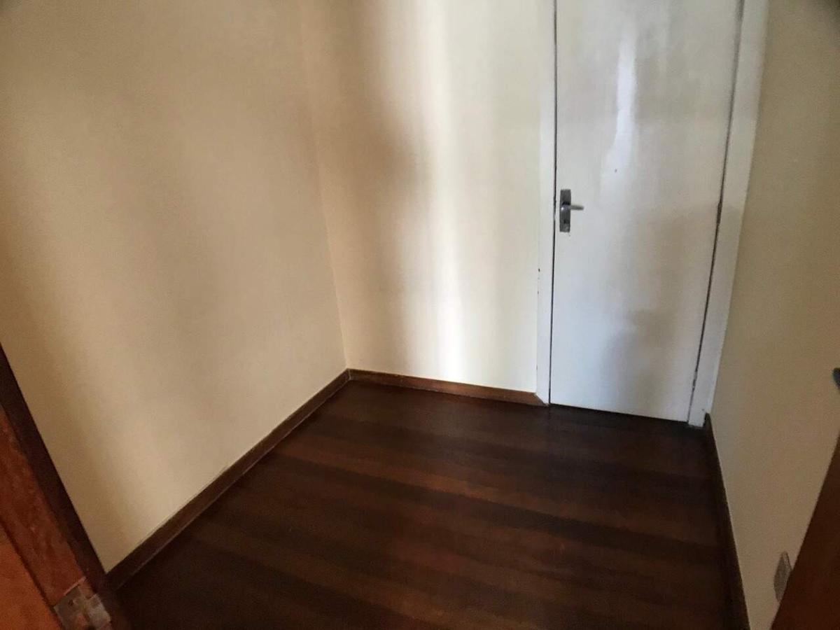 Apartamento, Estoril, 2 Quartos, 1 Vaga, 1 Suíte