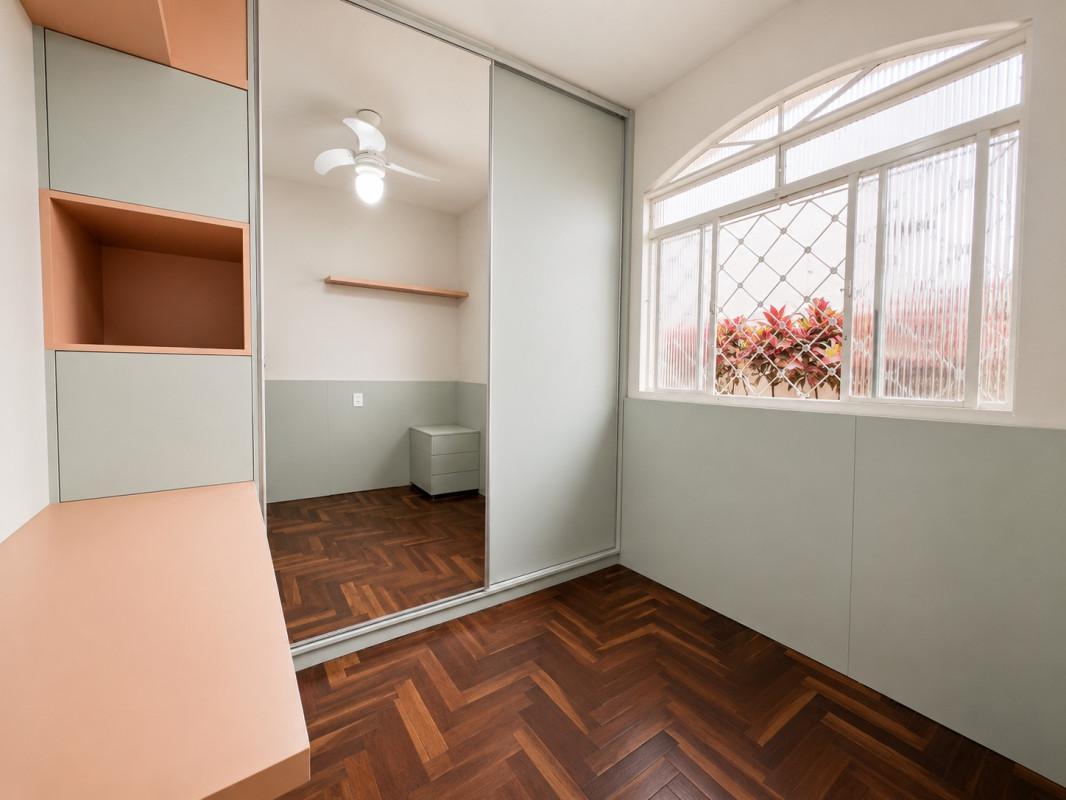 Casa, Castelo, 3 Quartos, 2 Vagas, 1 Suíte
