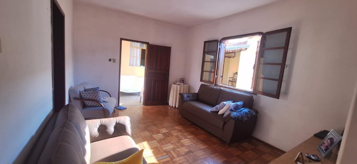 Casa, Centro, 4 Quartos, 5 Vagas
