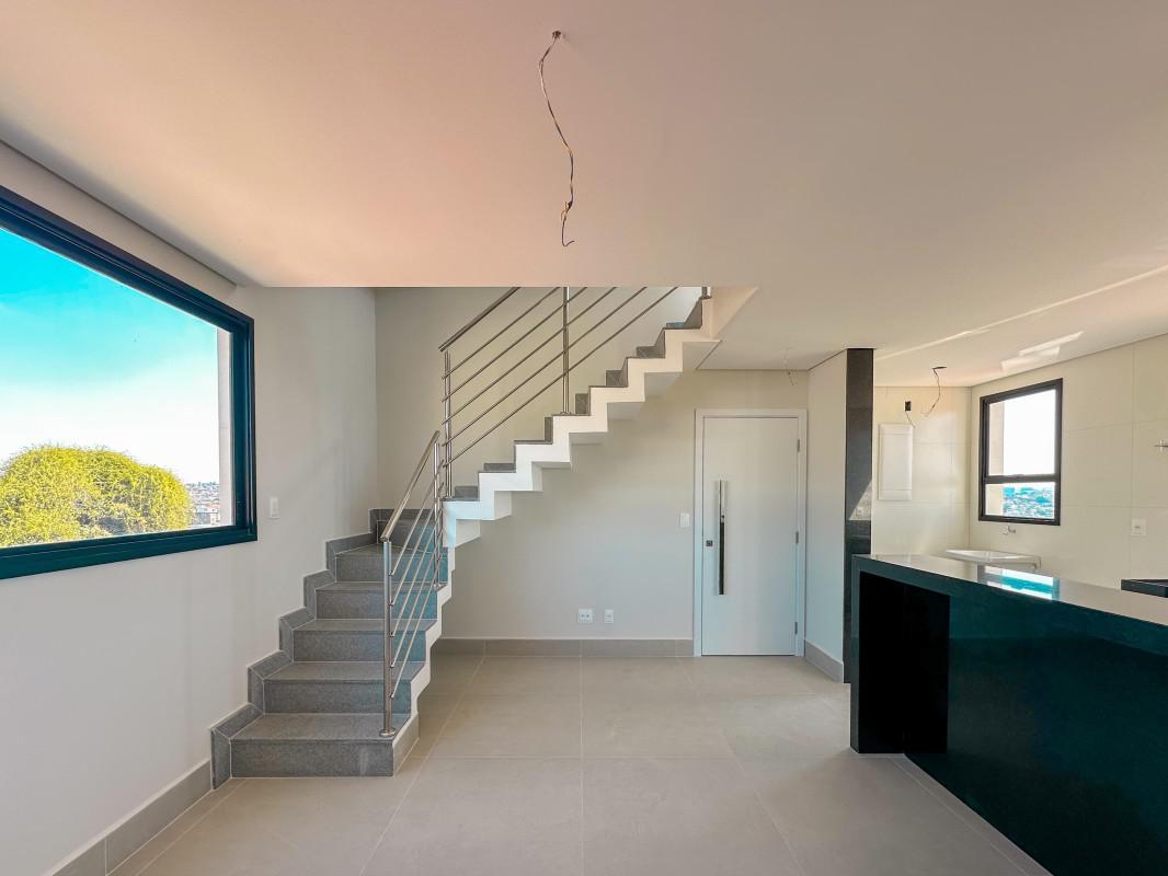 Cobertura, Planalto, 3 Quartos, 2 Vagas, 1 Suíte