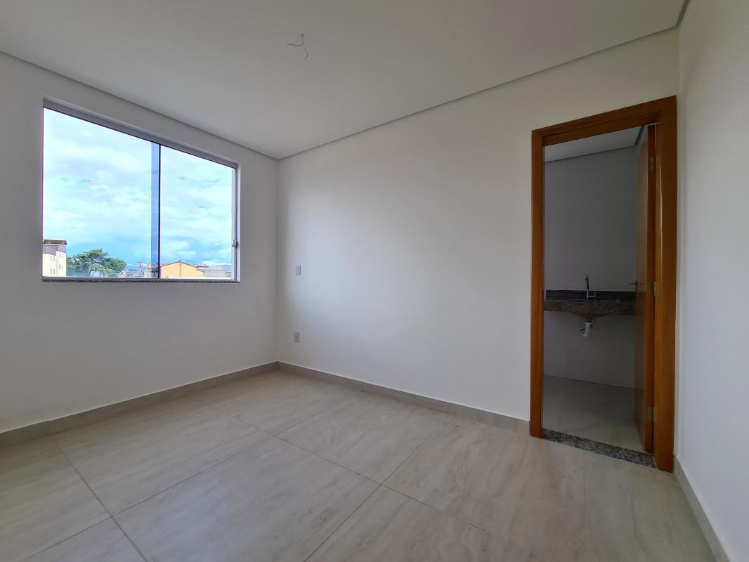 Cobertura, Arvoredo, 2 Quartos, 3 Vagas, 1 Suíte