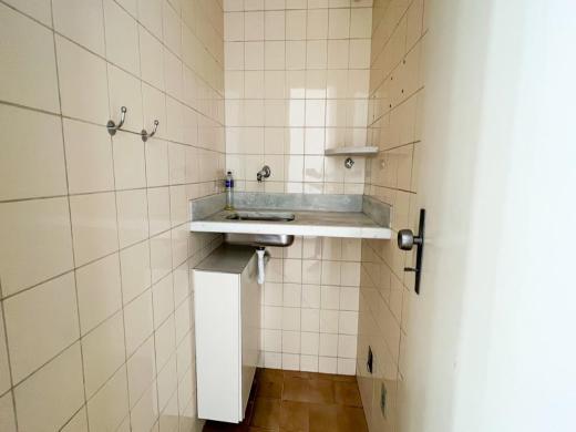 Andar, Santa Efigênia, 0 Quarto, 2 Vagas