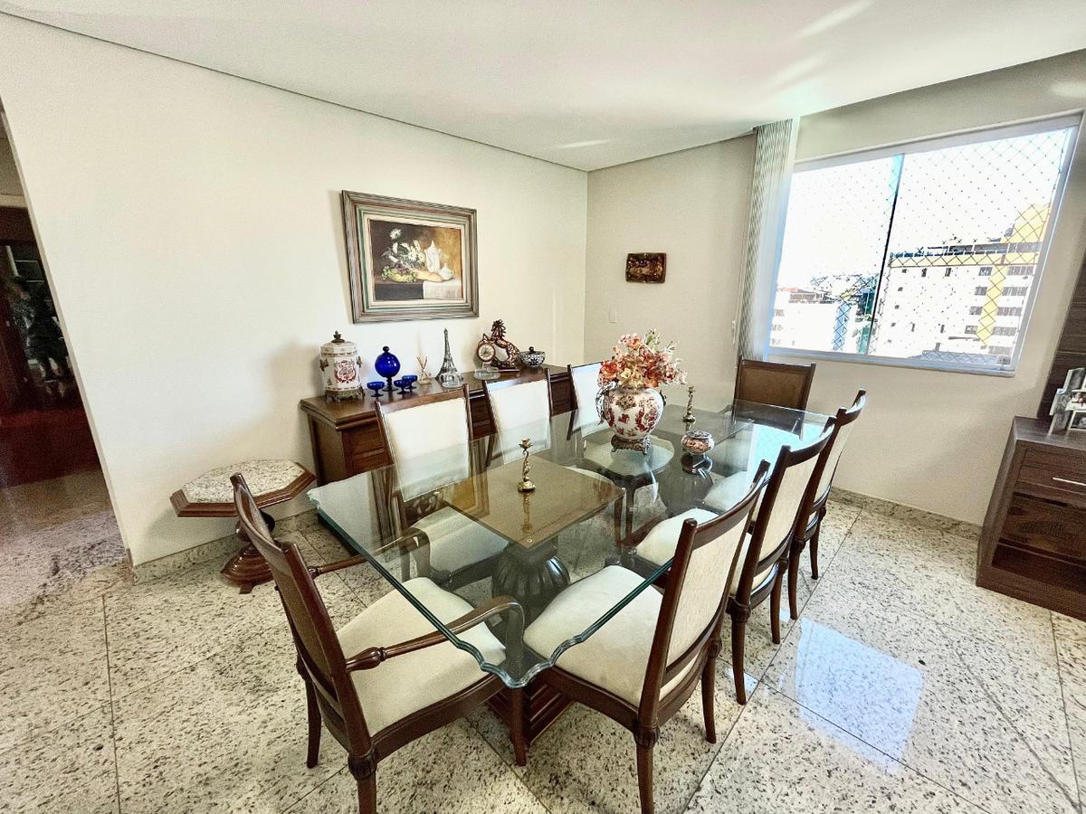 Apartamento, Castelo, 4 Quartos, 2 Vagas, 2 Suítes