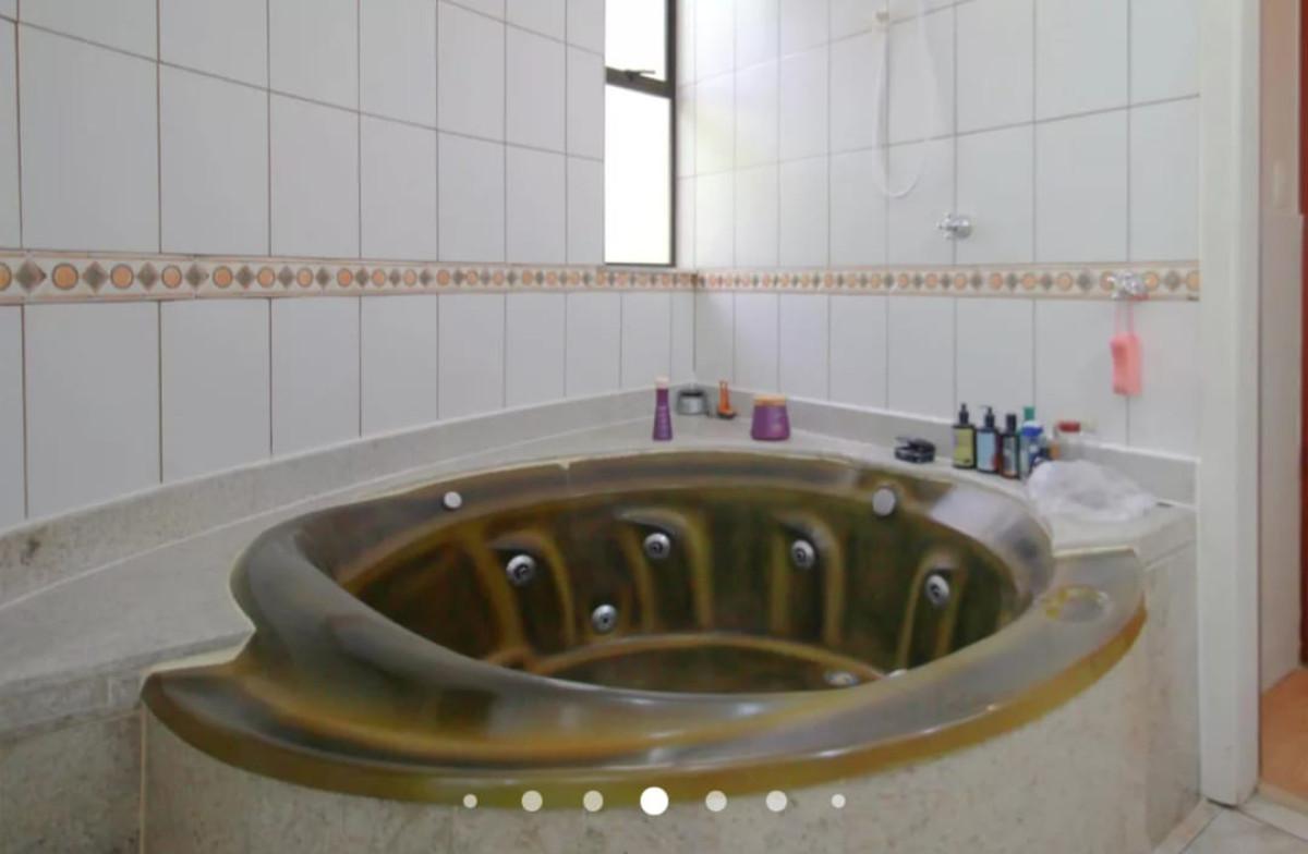 Casa, Santa Cruz, 3 Quartos, 4 Vagas, 1 Suíte
