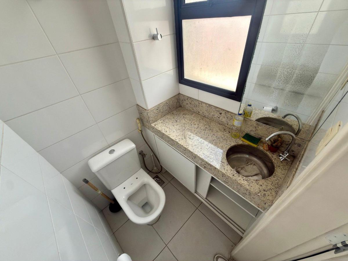 Sala, São José, 0 Quarto, 1 Vaga